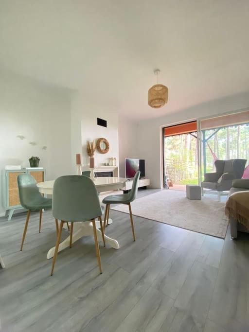 Charmoso Apartamento Na Herdade Da Aroeira Aroeira  Exteriör bild